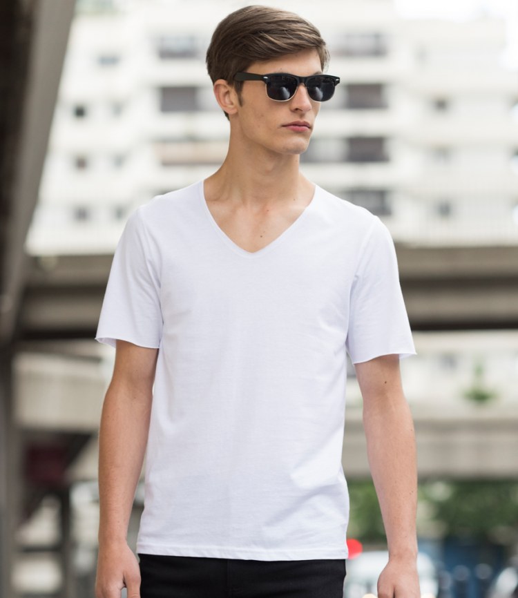 wide v neck t shirts
