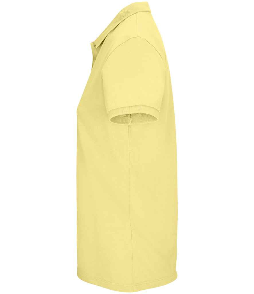 Light Yellow