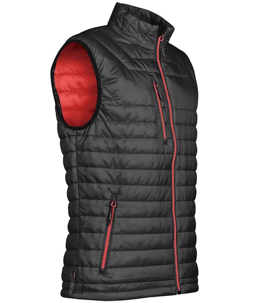 Black/True Red
