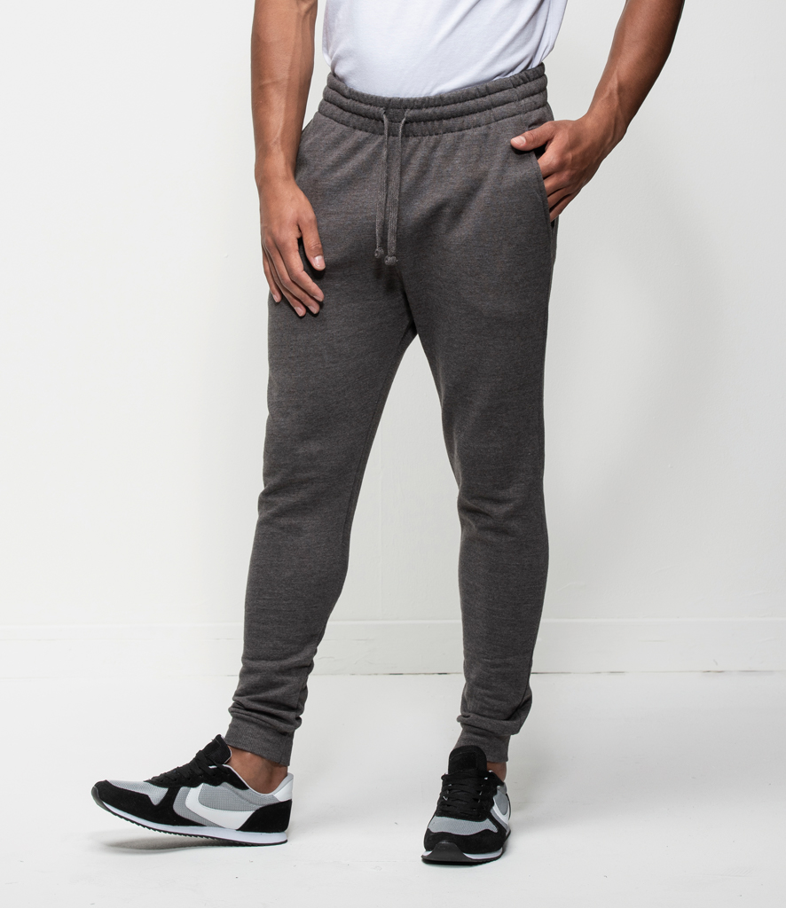 track pants tapered