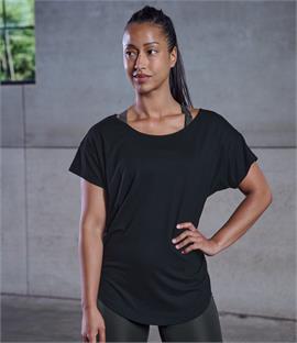 black scoop neck tee