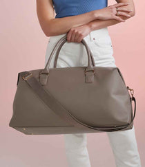 Taupe