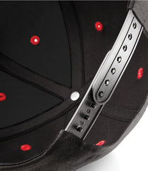 Black/Classic Red