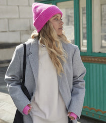 Bright Pink