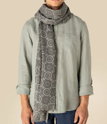 Grey Circles