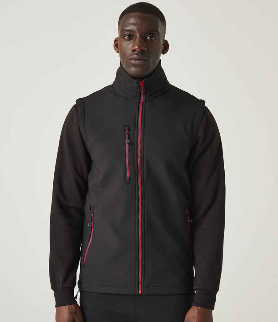 Black/Classic Red