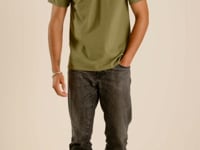 Fruit of the Loom Iconic 195 T-Shirt